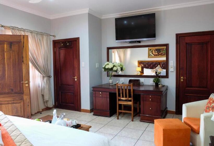 이그제큐티브 스위트, Waterkloof Guest House