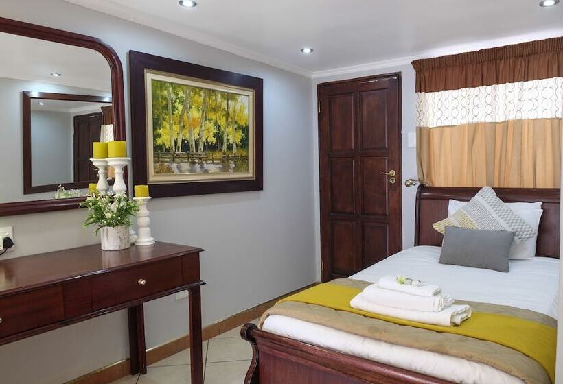 패밀리 룸, Waterkloof Guest House
