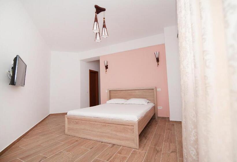 발코니가 있는 2 베드룸 아파트, Mamaia Summerland Apartments