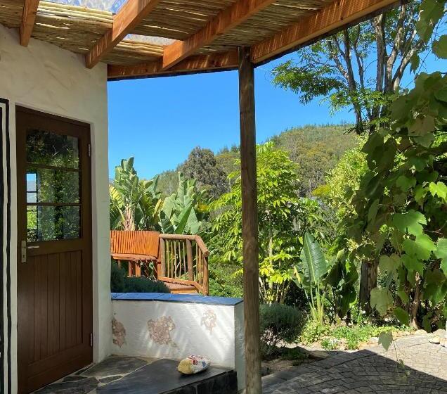 اتاق استاندارد, Badger's Lodge