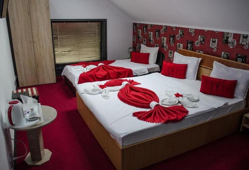 اتاق استاندارد سه نفره, City Lux Villa