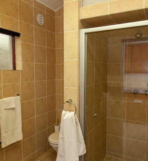 스탠다드 스튜디오, D Urbanmist Self Catering Guest House