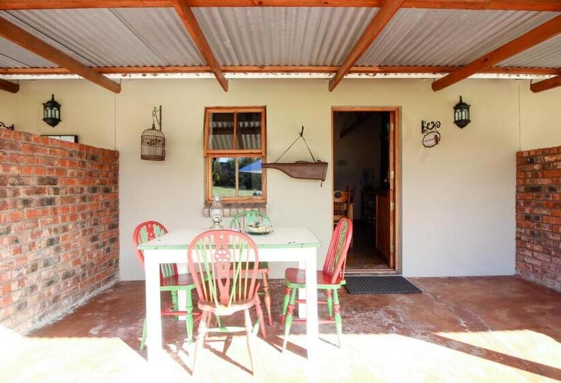 اتاق استاندارد چهار تخته, Lentelus Guesthouse