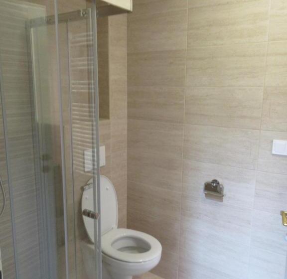 Апартаменты 2 Спальни, Mediterrán Vendégház