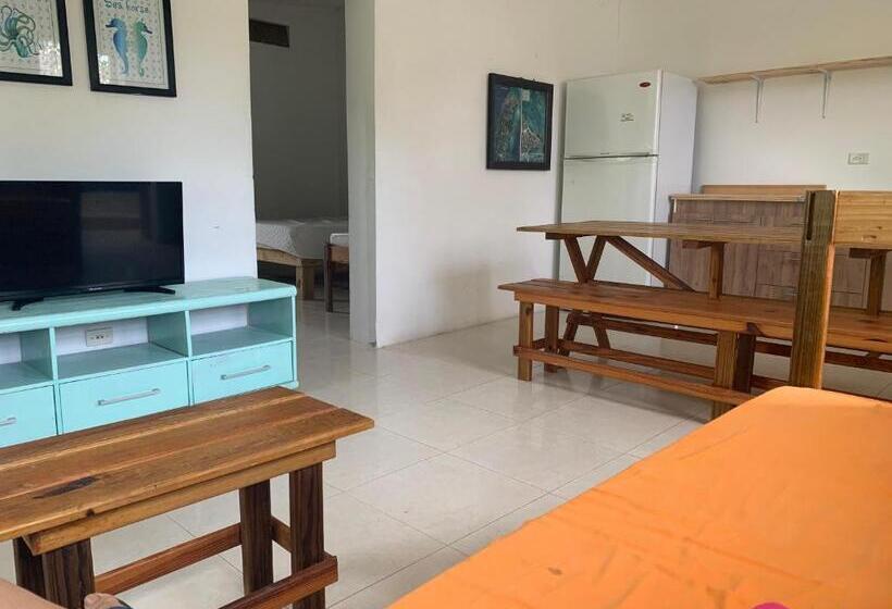 خانه 2 خوابه, Hostal Casaluna San Andres