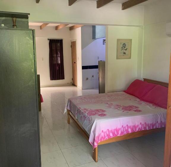 اتاق استاندارد سه نفره, Hostal Casaluna San Andres