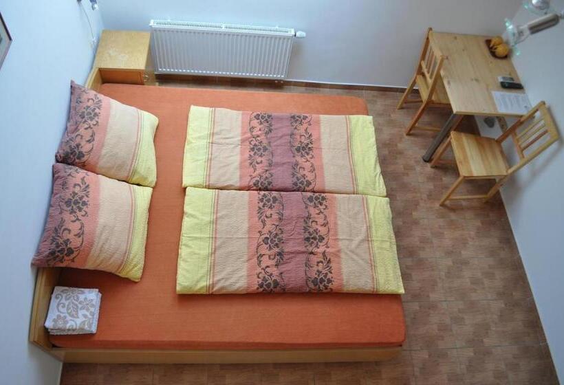 Номер Стандарт, Penzion U Zamku