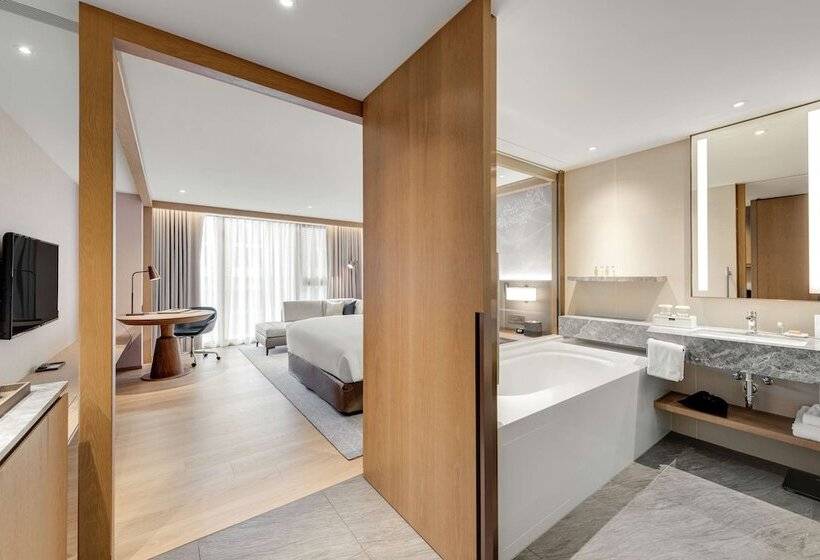 اتاق استاندارد با تخت دوبل, Doubletree By Hilton Taipei Zhongshan