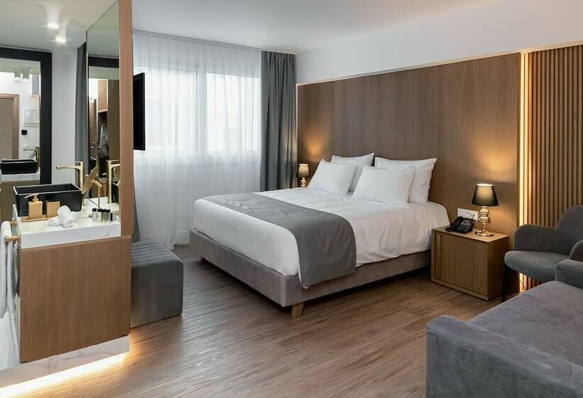 Семейный Номер Deluxe, Elia Ermou Athens