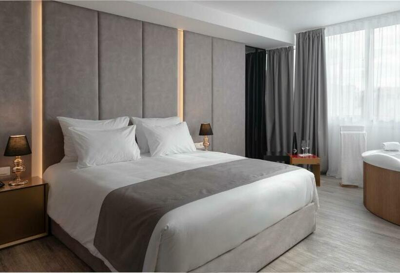 Deluxe люкс с видом, Elia Ermou Athens