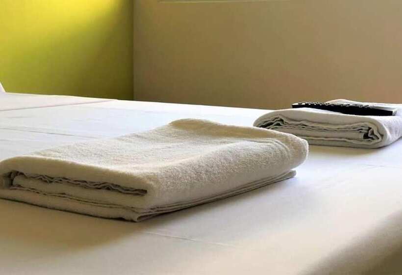 스탠다드 룸, Sans Hotel At Rana Cebu