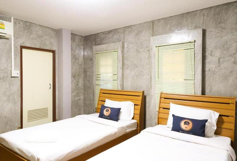 Ekonomiskt Rum, Roomquest Amphawa Vaylasamran